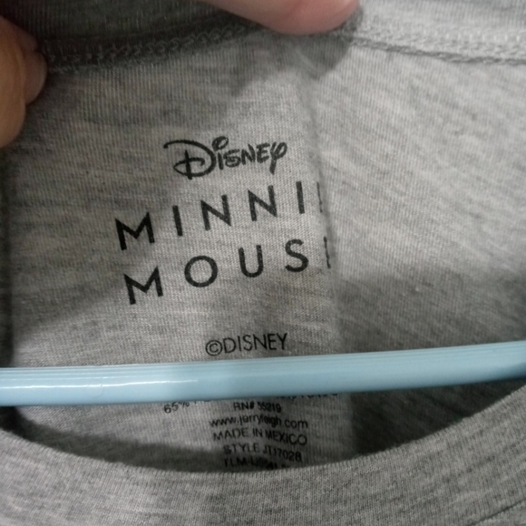 Disney Minnie Mouse Gray Red Black Short Sleeve T Shirt - Picture 4 of 4